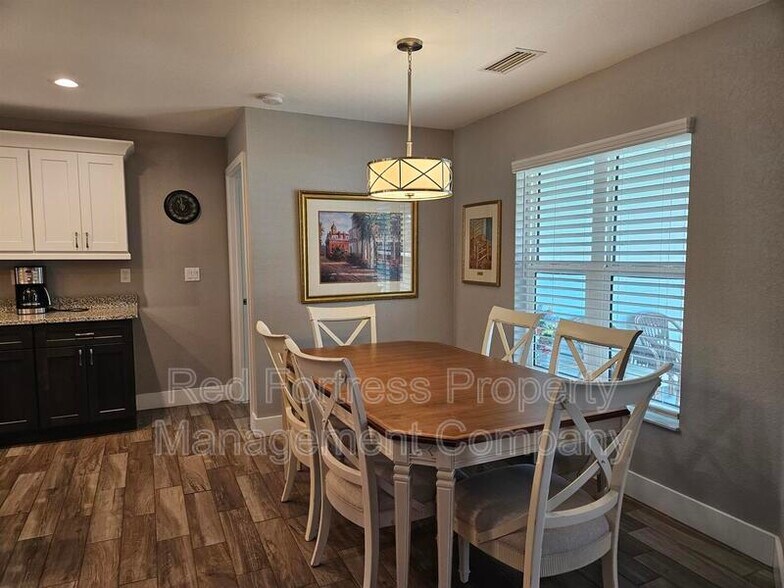 Building Photo - 26527 Angelica Rd