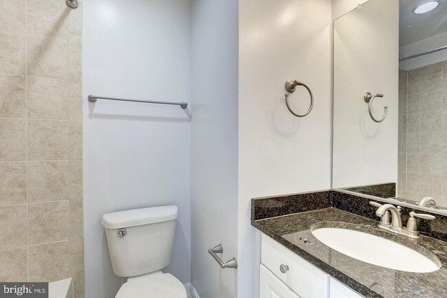 Building Photo - 7576 Maidenhead Dr