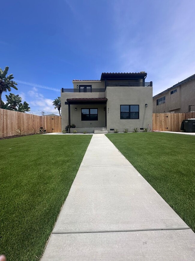 Building Photo - 611 Silver Strand Blvd