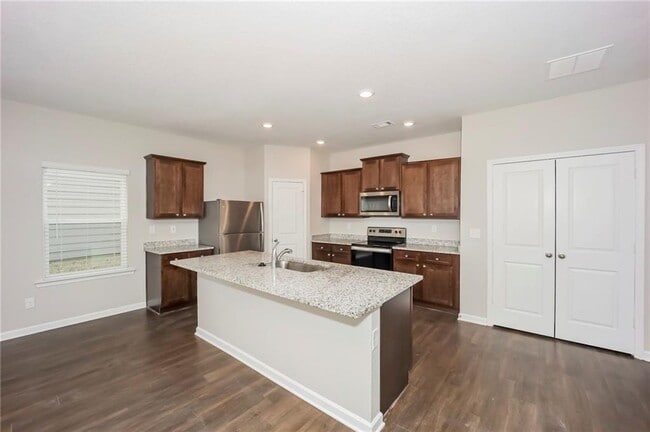 Building Photo - 11380 Kilpatrick Ln