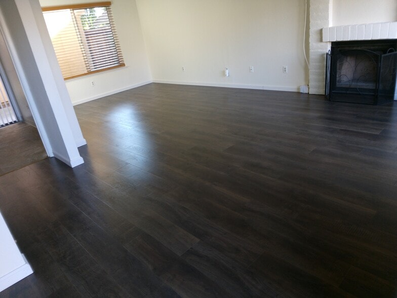 Living Room and Dining Room with beautiful Pergo floors - 5 Del Prado Cir