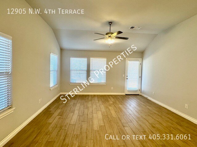 Building Photo - 12905 NW 4th Terrace