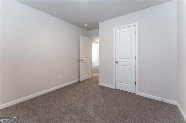 Building Photo - 4129 Oakwood Ter Ct