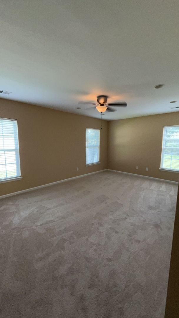 Building Photo - 135 Wildberry Ln