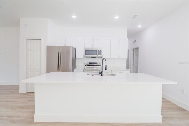 Building Photo - 125 Fisher Way