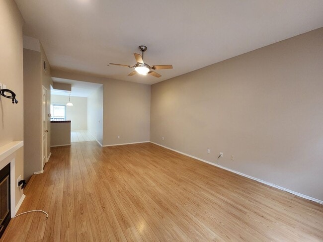 Building Photo - 68 Montana Del Lago Dr