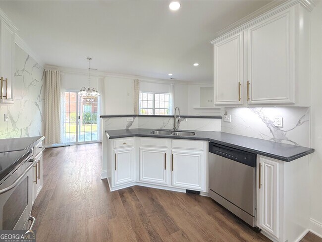 Building Photo - 3527 Compass Rose Dr
