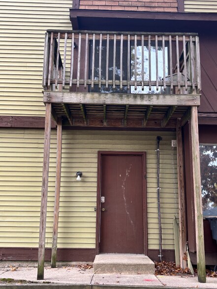 Building Photo - 7640 Timbercreek Ct