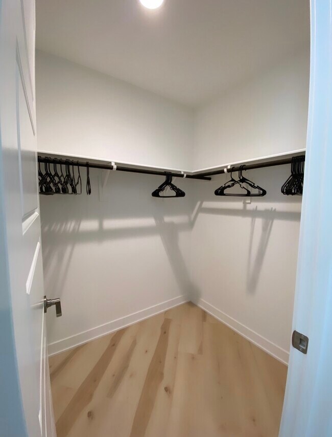 Building Photo - 29373 Laredo Cir