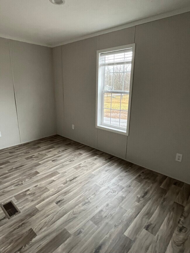 Building Photo - 205 Mountain Village Cir