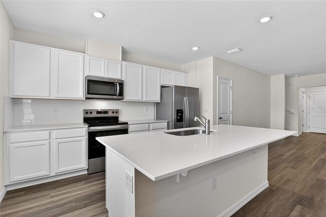 Building Photo - 16587 Barbours Crk Wy