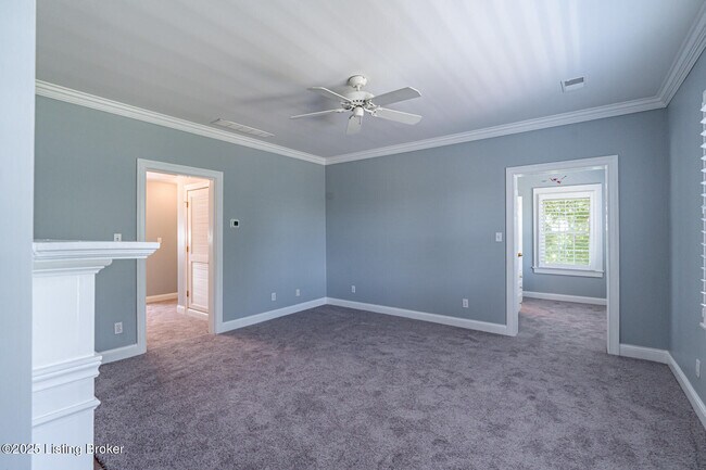 Building Photo - 3976 Shelbyville Rd