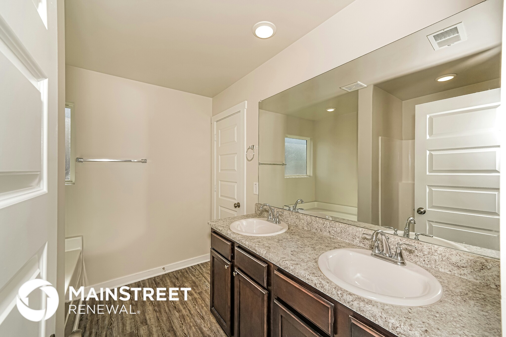 Building Photo - 5557 Cathwick Trc