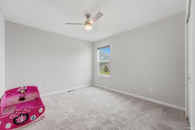 Building Photo - 12502 Speranza Dr