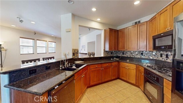 Building Photo - 7960 Shadow Trails Ln