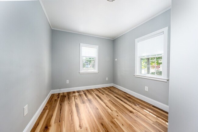 Building Photo - 151 Seaview Ave