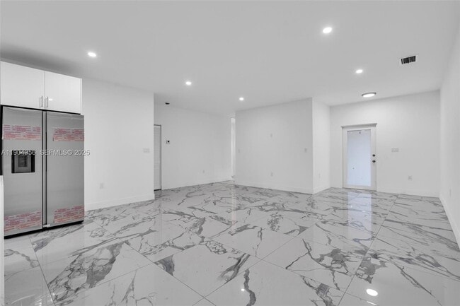 Building Photo - 11870 SW 220th St