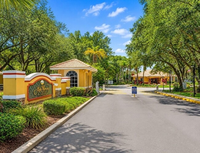 Building Photo - 7102 Lake Marion Golf Resort