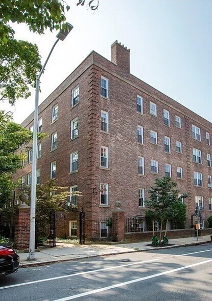 Building Photo - 16 Chauncy St
