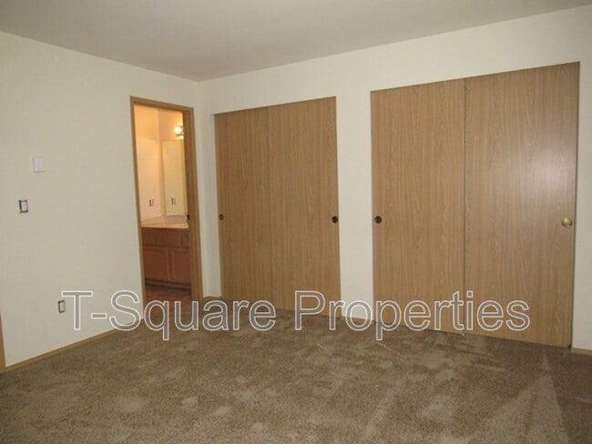 Building Photo - 7634 230th St SW