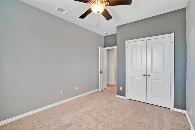Building Photo - 617 Rancho Verde Dr