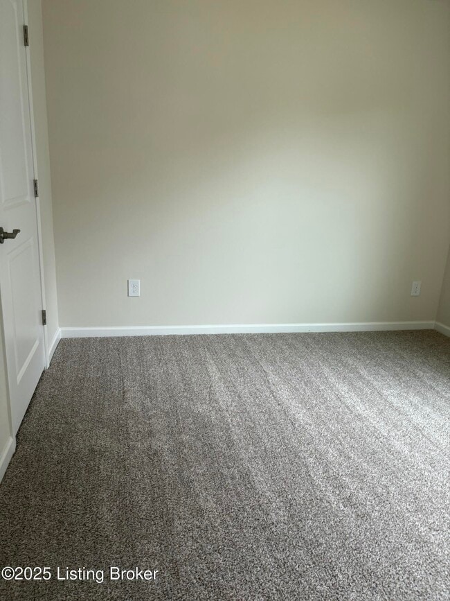 Building Photo - 16817 Aiken Rdg Cir