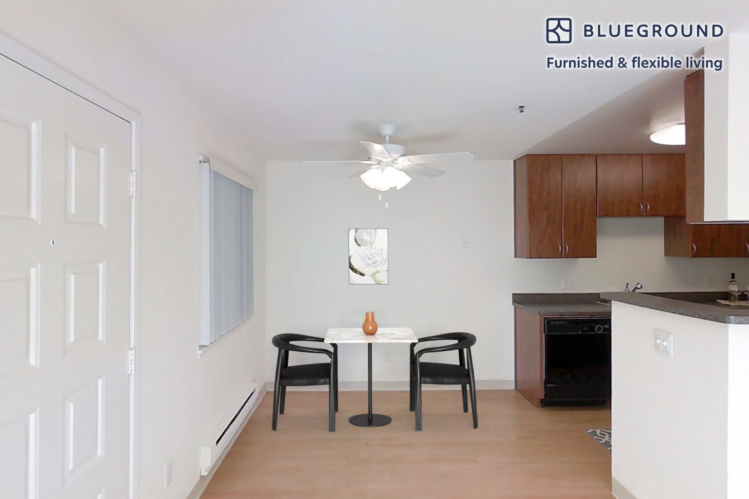 Building Photo - 1600 Villa St