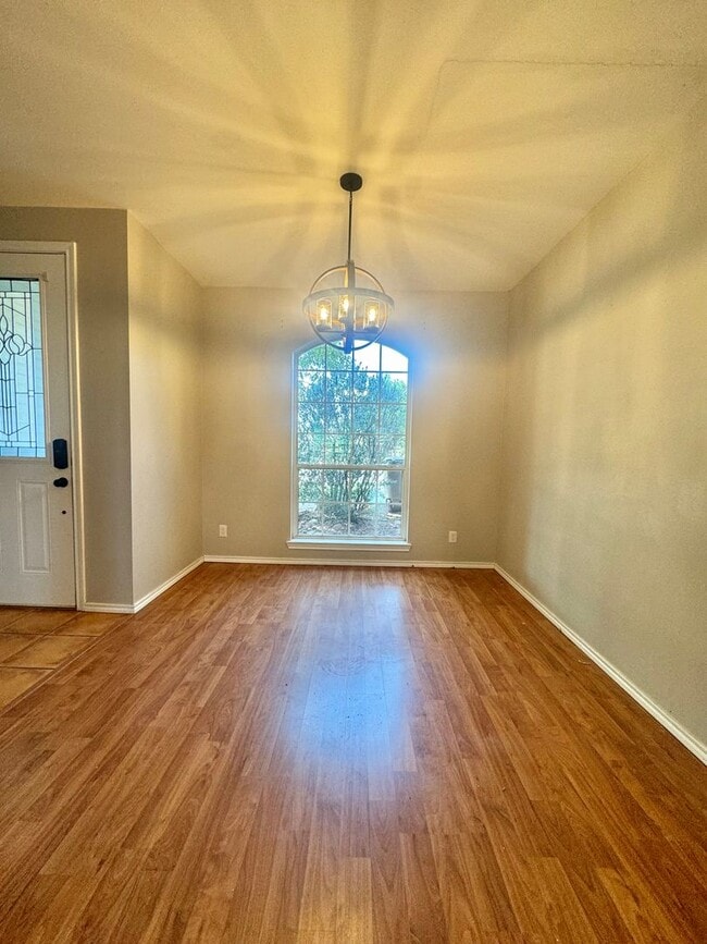 Building Photo - COMING MARCH 2026!! Beautiful 3-Bedroom Home Near Goodfellow AFB!