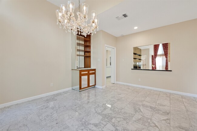 Building Photo - 1698 Creekside Dr