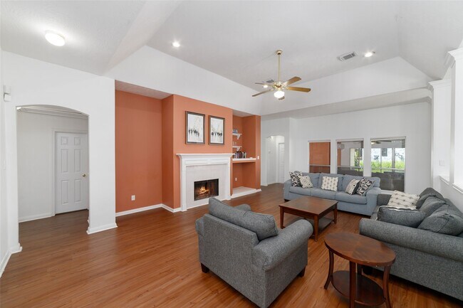 Building Photo - 7919 Quail Meadow Dr
