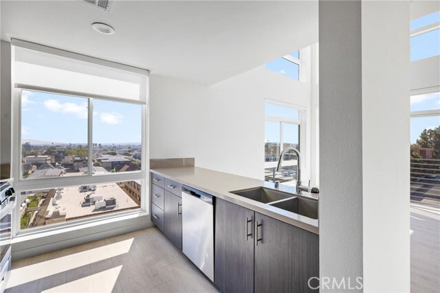 Building Photo - 168 S Monterey St