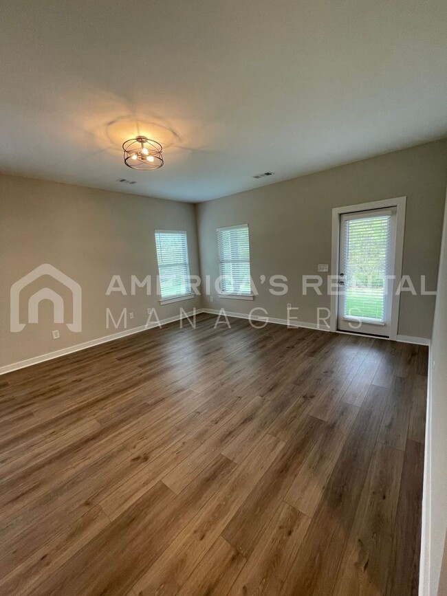 Building Photo - Home for Rent in Tuscaloosa, AL!!! Sign a ...