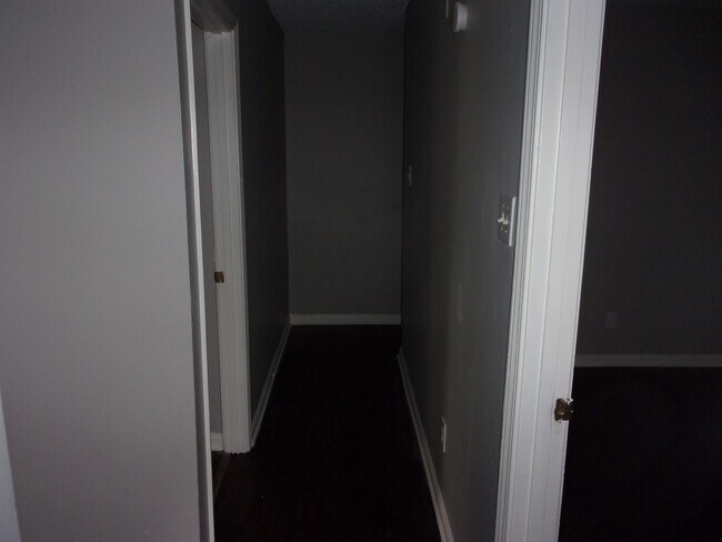 Building Photo - 5546 Apple Blossom Dr