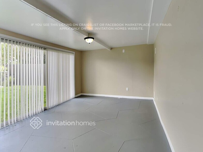 Building Photo - 6160 SW 63rd Ave