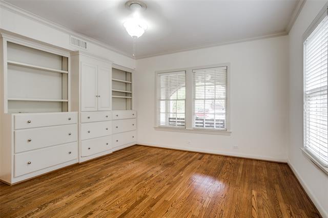 Building Photo - 4109 Normandy Ave