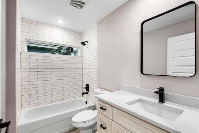 Building Photo - BRAND NEW HOME FOR RENT!