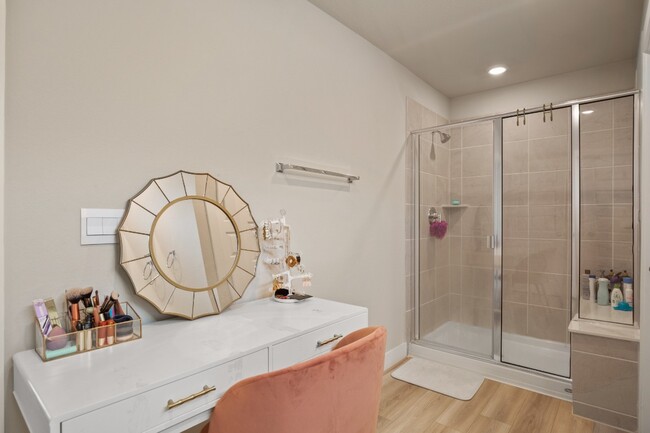 Building Photo - 7400 Travertine Spring Dr