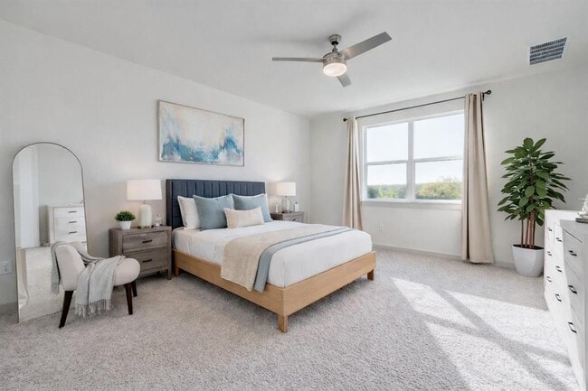 Building Photo - 10932 Defender Trl