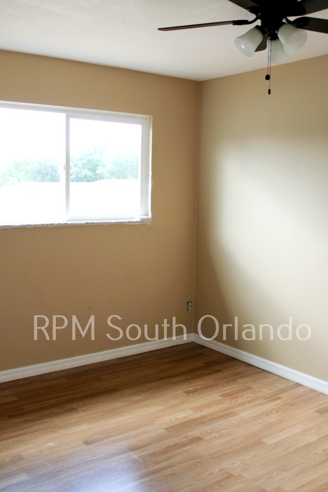 Building Photo - Beautiful 4 Bedroom 2.5 Bath Home with Hea...