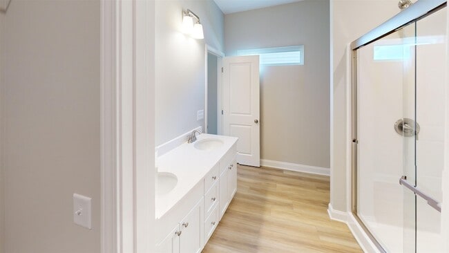 Building Photo - 1064 Moen Lp