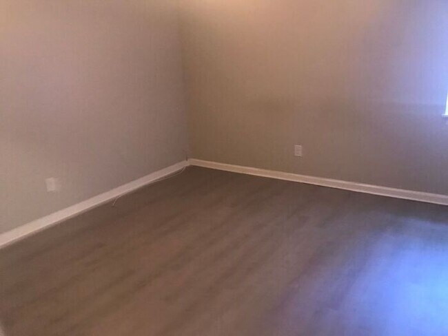 Building Photo - North Augusta Apartment for Rent!