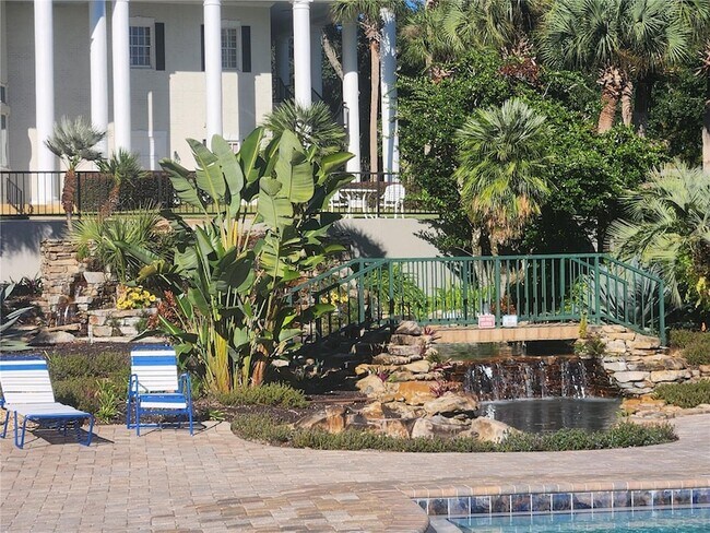 Building Photo - 24921 Pine Hill