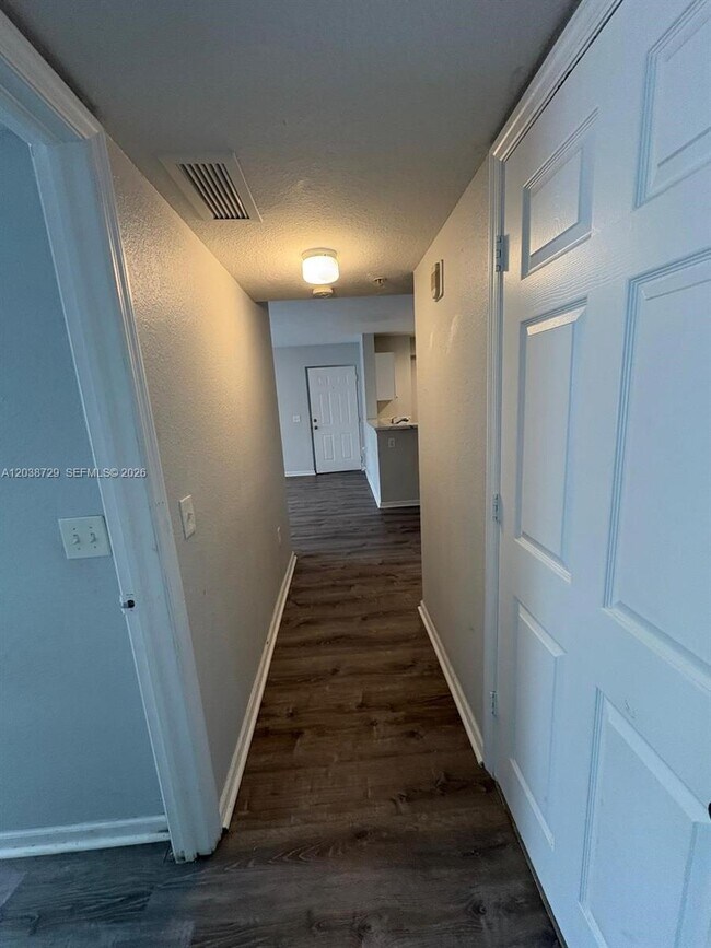 Building Photo - 15410 SW 284th St