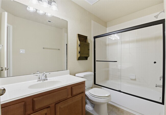 Building Photo - 114 Forest Elk Pl