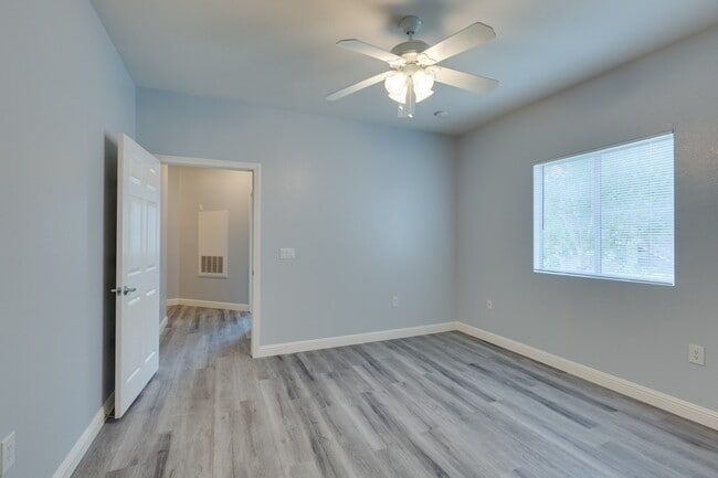 Building Photo - Spanish Palms a Guard Gated Community