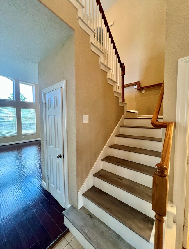 Building Photo - 5119 Big Meadow Ln