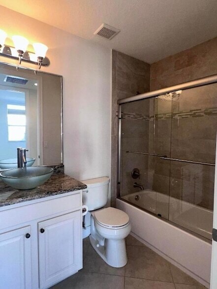 Building Photo - 10320 SW Stephanie Way