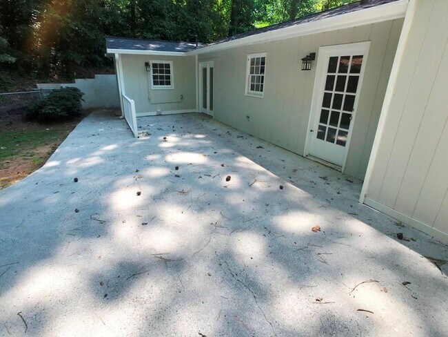 Building Photo - 4297 Blackland Way