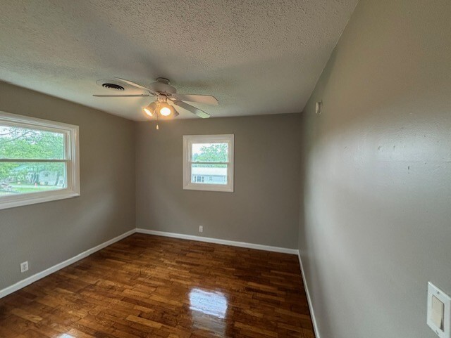 Building Photo - 100 Hixon Cir