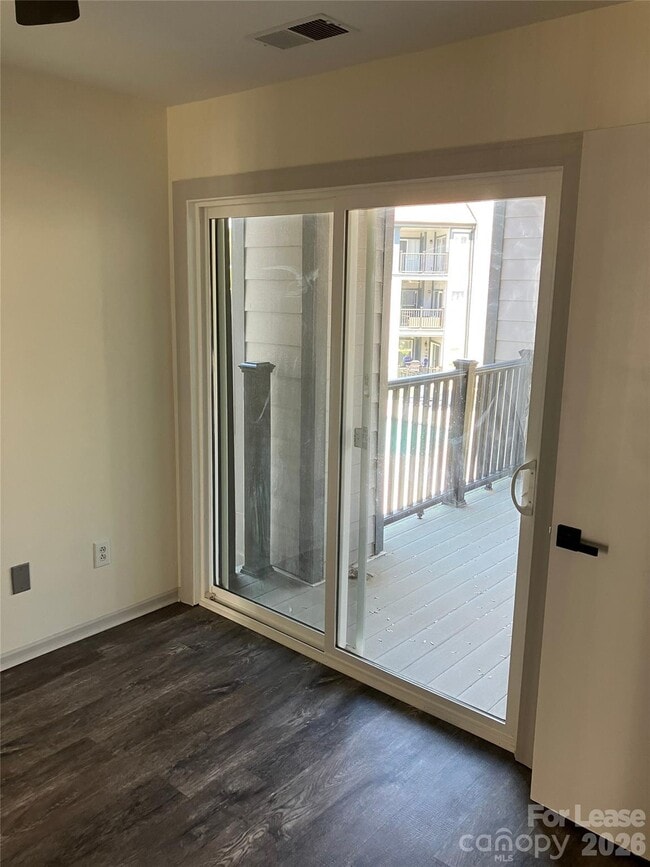 Building Photo - 18809 Vineyard Point Ln